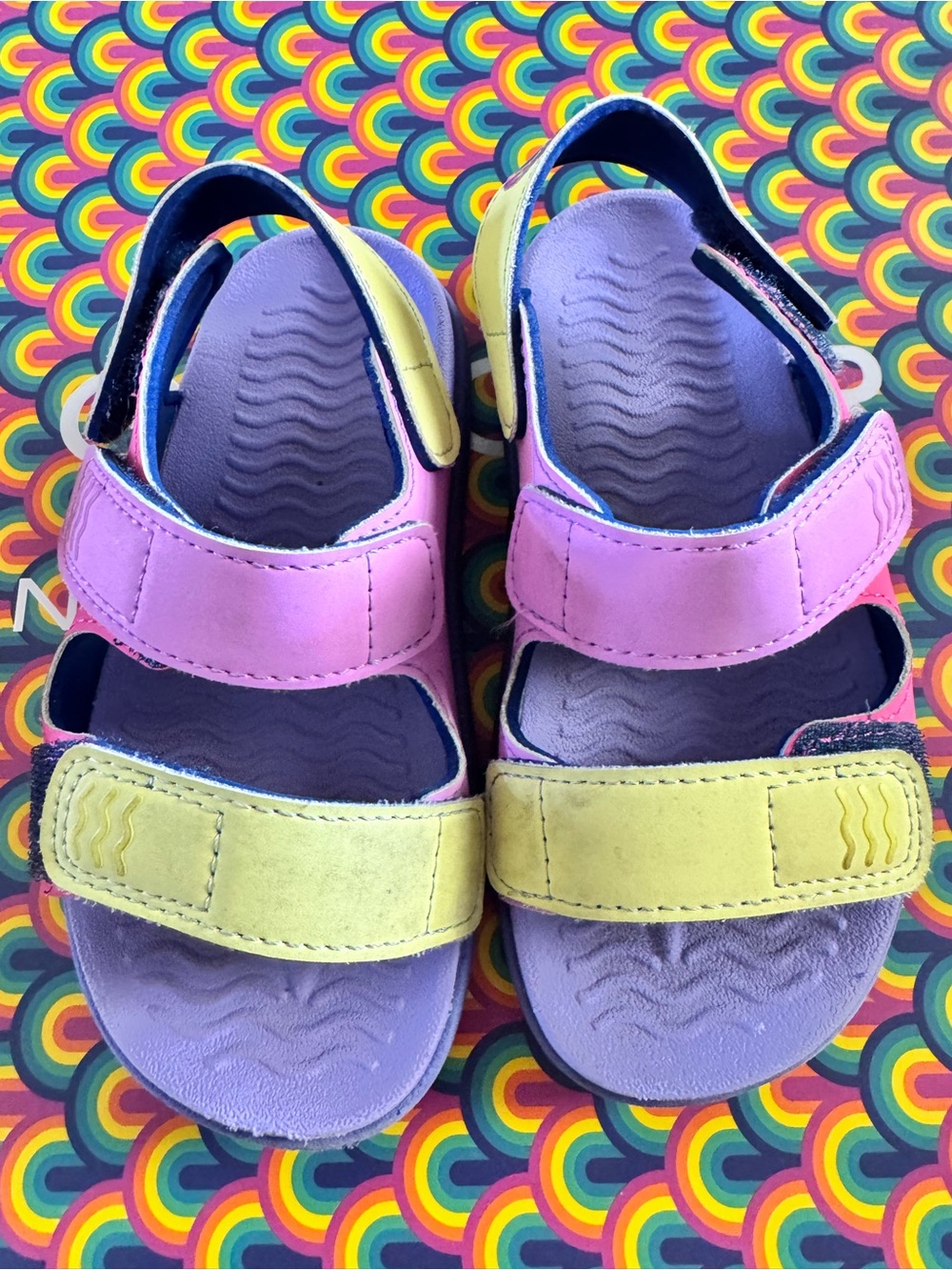 Native Sandals - Picture 2 of 7